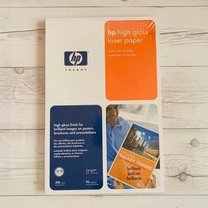 HP High Gloss Laser Paper - 11"x17"